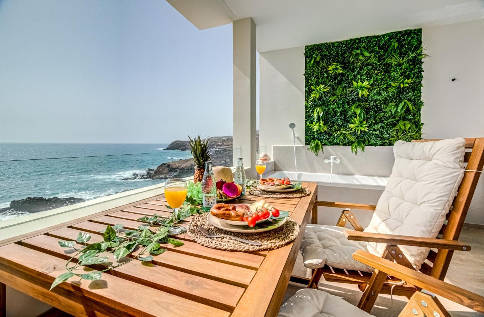 Beautiful Sea View Apartment กาเยาซัลวาเค ภายนอก รูปภาพ