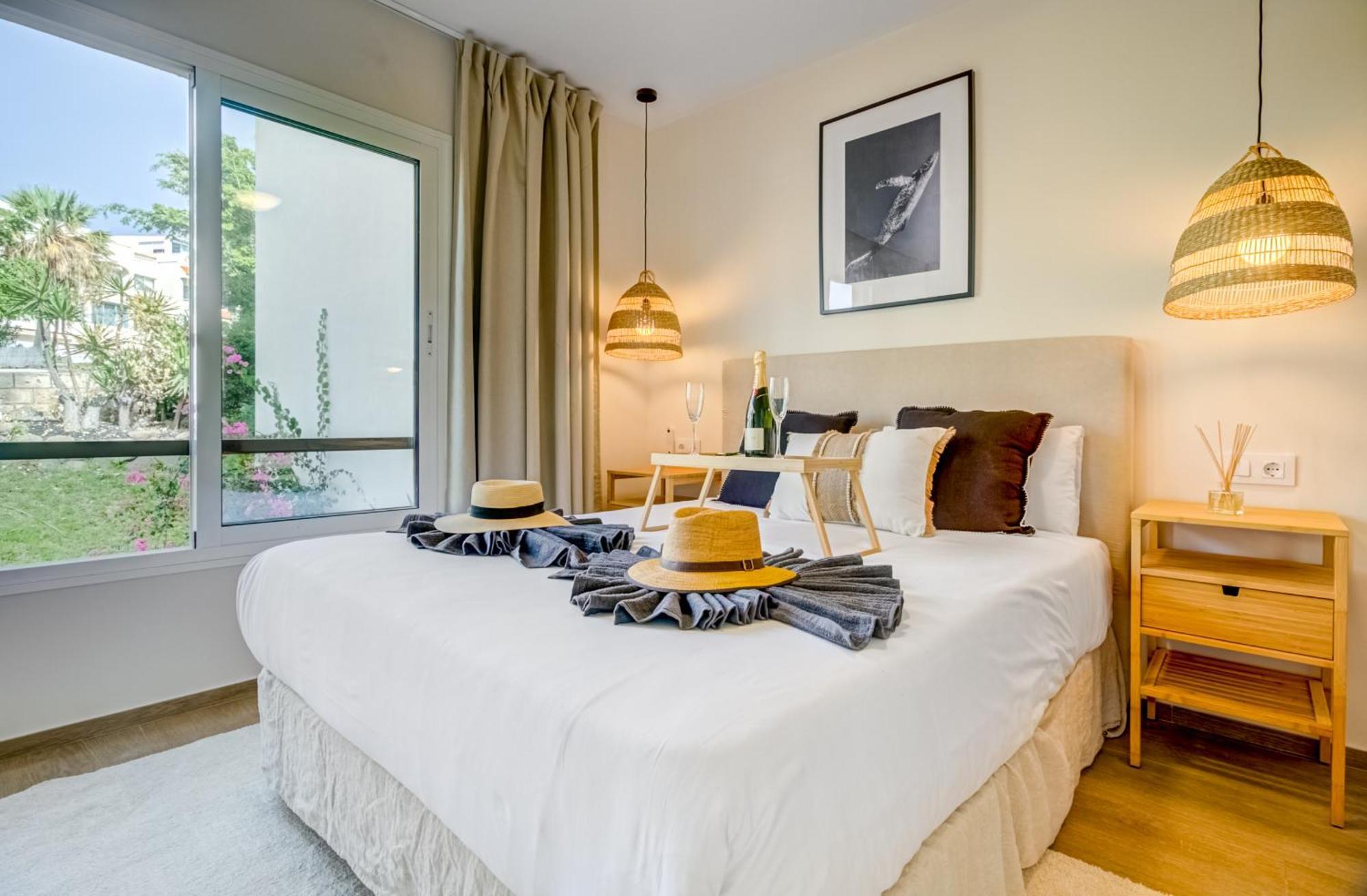 Beautiful Sea View Apartment กาเยาซัลวาเค ภายนอก รูปภาพ