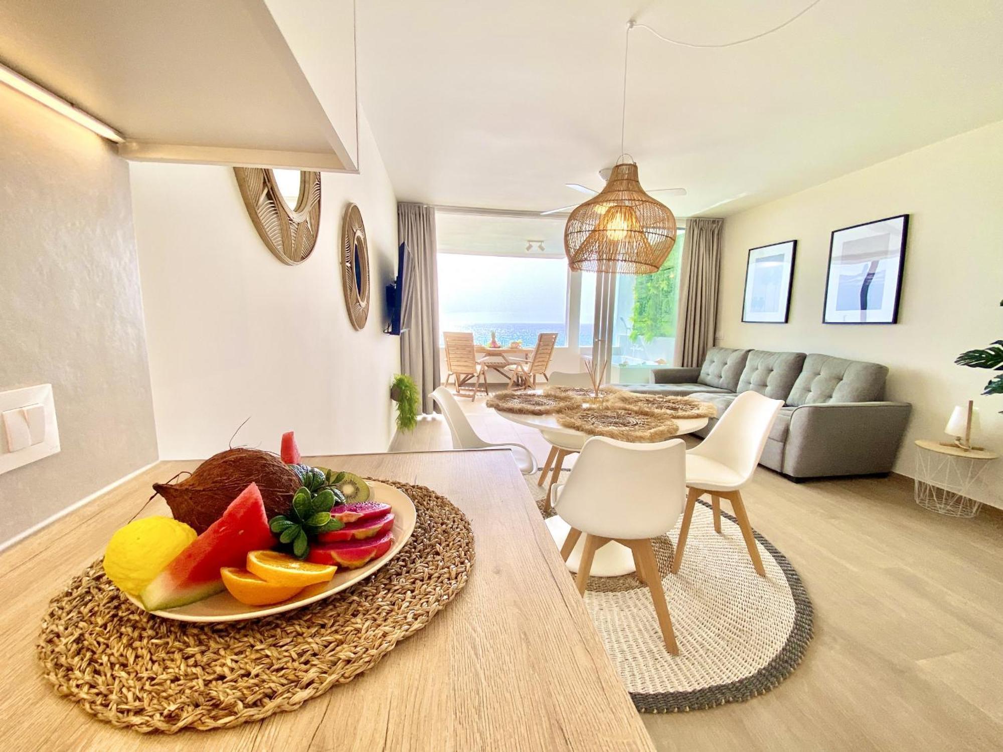 Beautiful Sea View Apartment กาเยาซัลวาเค ภายนอก รูปภาพ