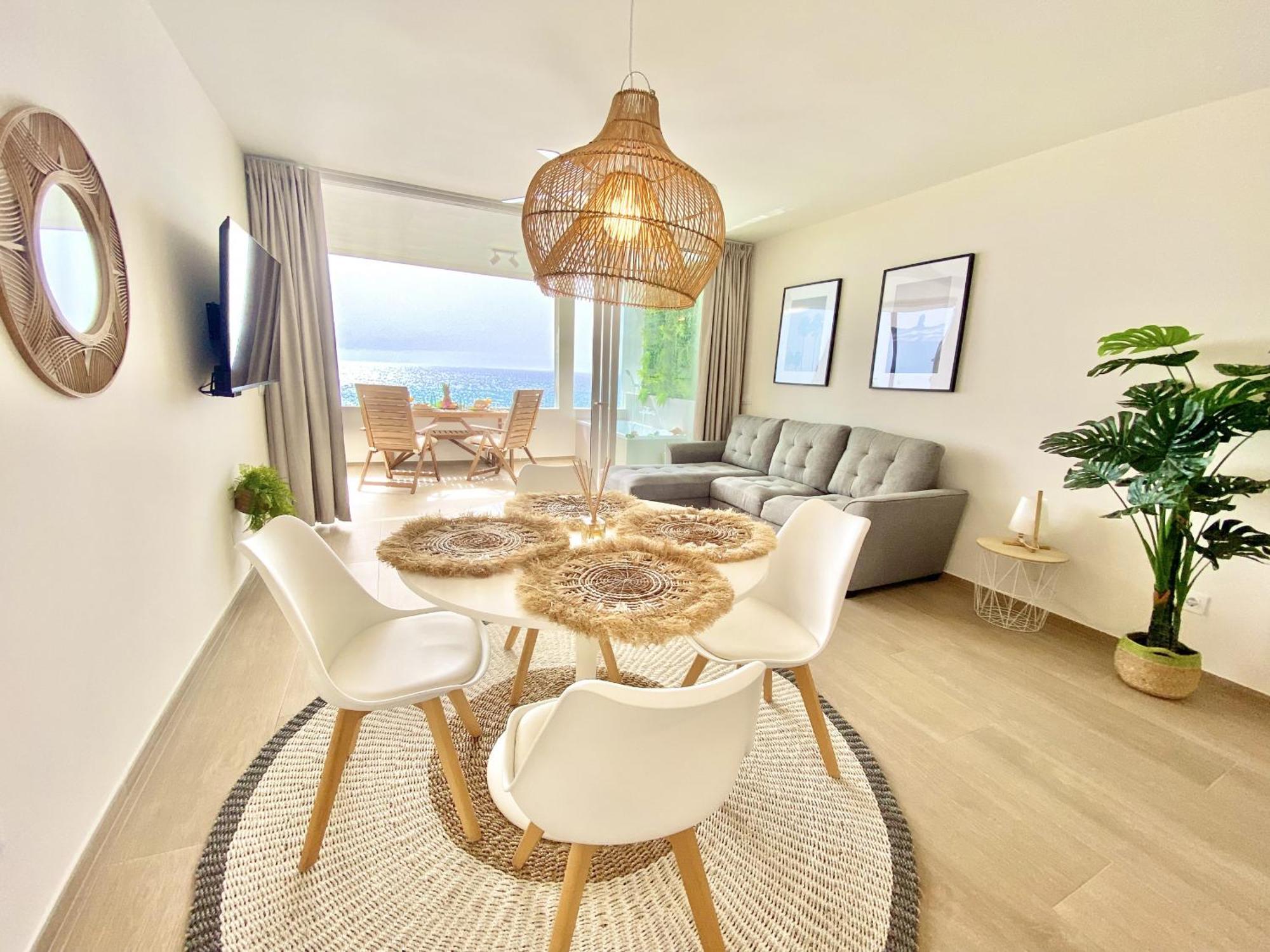 Beautiful Sea View Apartment กาเยาซัลวาเค ภายนอก รูปภาพ